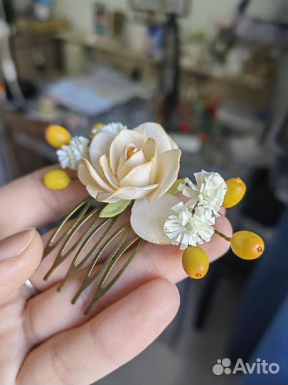 Гребень. Веточка. Украшение невесты.Ручная работа