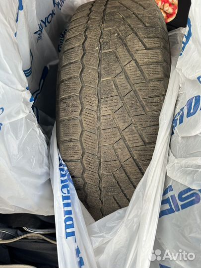 Gislaved Soft Frost 200 215/70 R16 100T