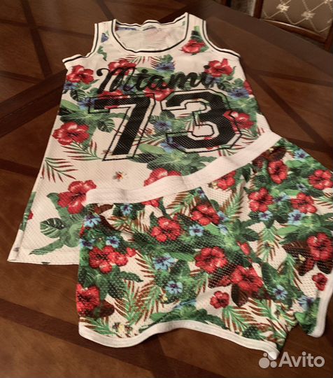 Спортивный костюм женский 46-48 terrnova