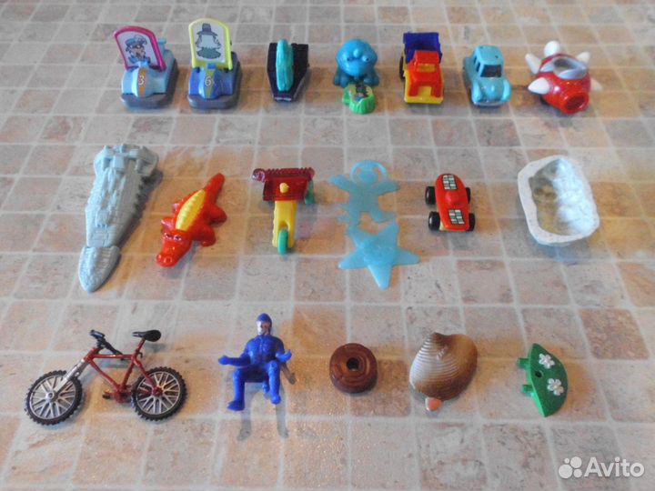 Игрушки 2000-х годов, Смурфики