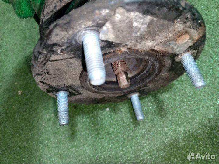Стойка подвески передняя Ford Explorer U502 3.5L