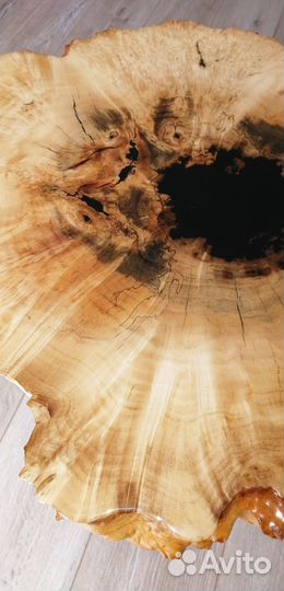 Журнальный столик