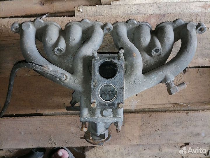 Впускной коллектор газ