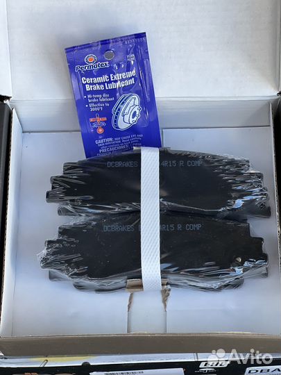 Тормозные колодки зад Toyota LC300