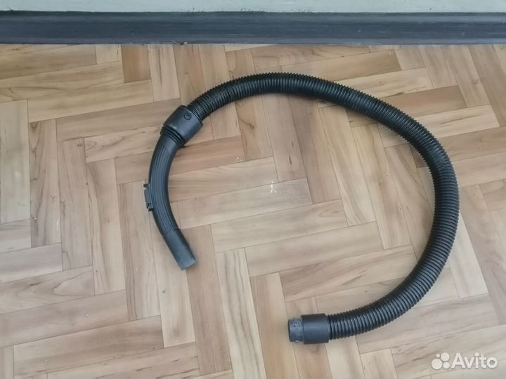 Шланги (гофра), трубы, щётки - для пылесоса детали