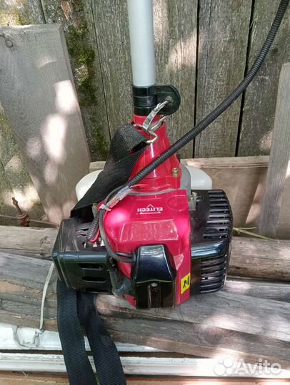 Триммер Т-52 Elitech