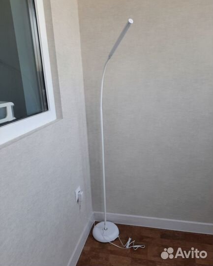 Торшер светодиодный Camelion новый