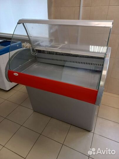 Холодильная витрина