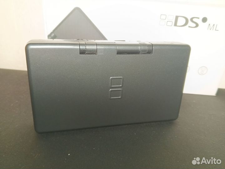 Nintendo DS ML + картридж R4 16gb