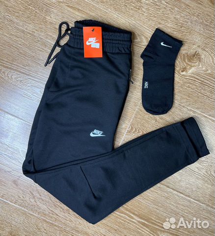 Спортивные штаны nike