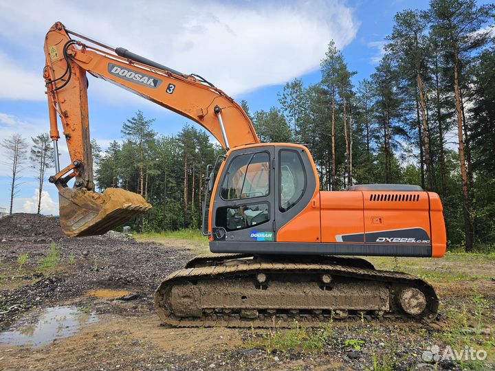 Гусеничный экскаватор DOOSAN Daewoo DX255LCA, 2013