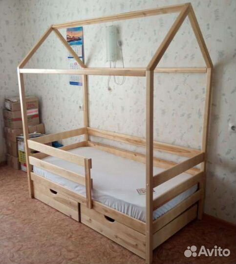 Кровать домик 160*80