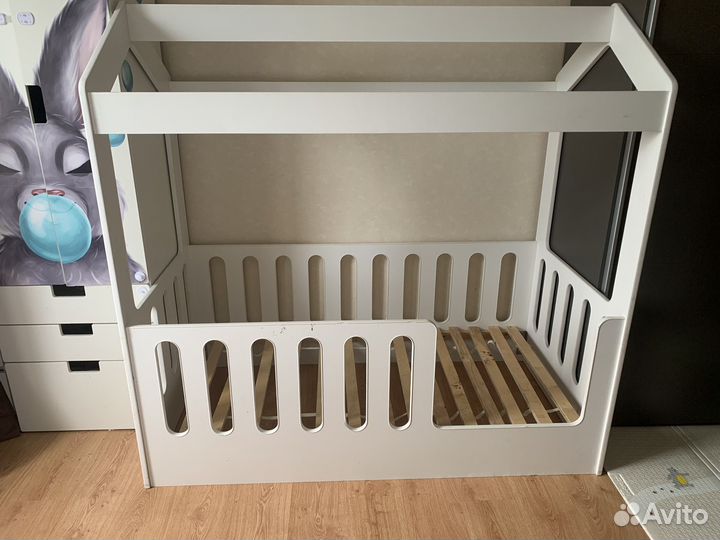 Детская кровать домик