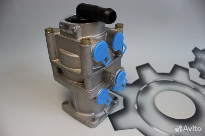 Кран тормозной 2-х