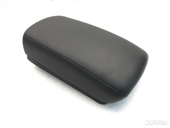 Подлокотник Nissan Qashqai 1.6 2009