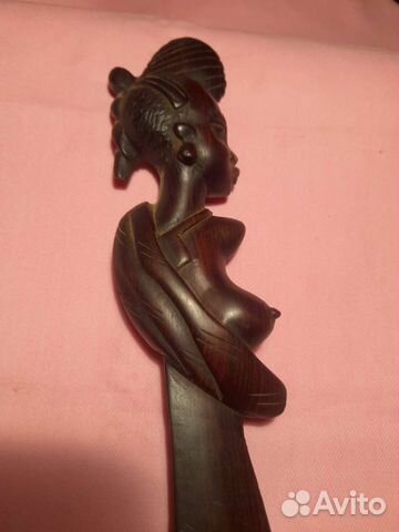 Чёрное дерево для резки бумаги