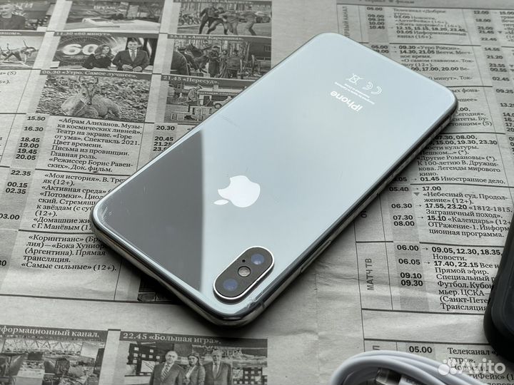 iPhone X, 64 ГБ