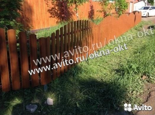Палисадник из штакетника