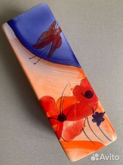 Декоративная миниатюрная ваза