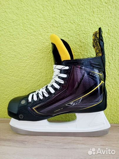 Коньки хоккейные V76 encelad