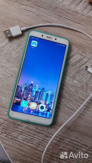 Xiaomi Redmi 6, 4/64 ГБ