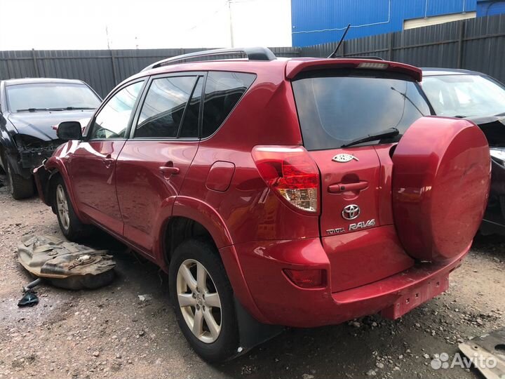 Toyota RAV4 2.4 AT, 2008, битый, 250 000 км