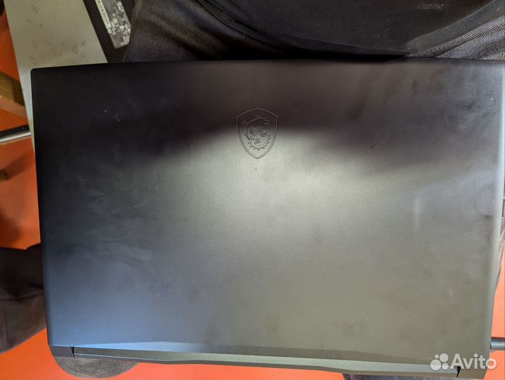 Игровой ноутбук msi katana gf-76 11UD-694XRU