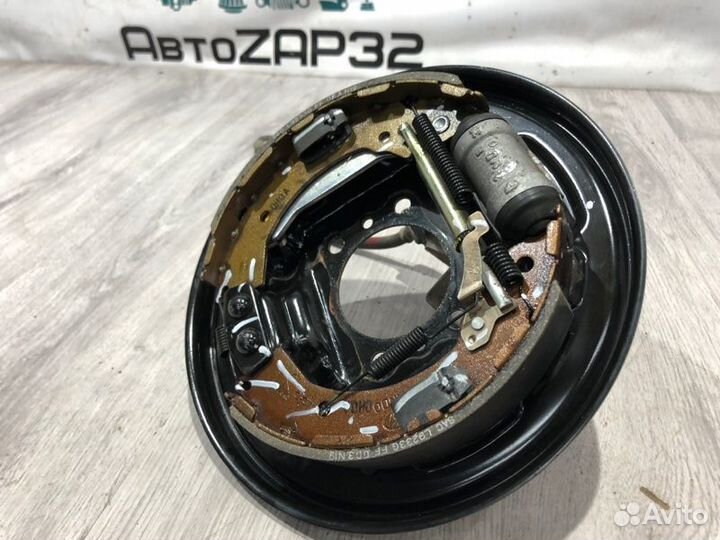 Тормозной механизм задний правый Kia Rio X-Line