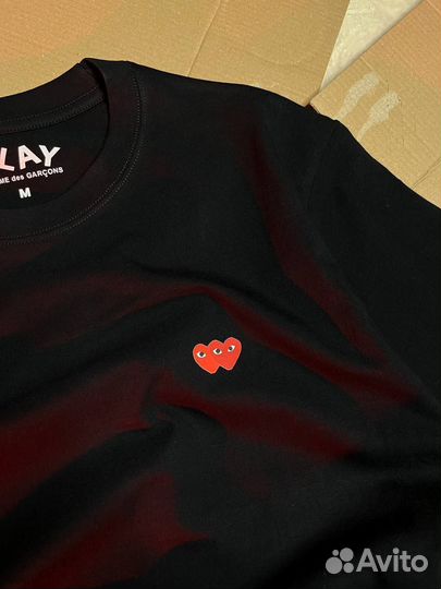 Футболки Comme Des Garçons