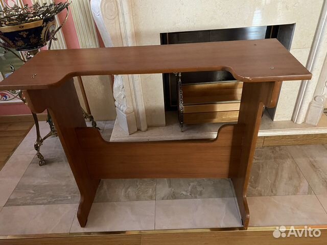 Подставка под синтезатор