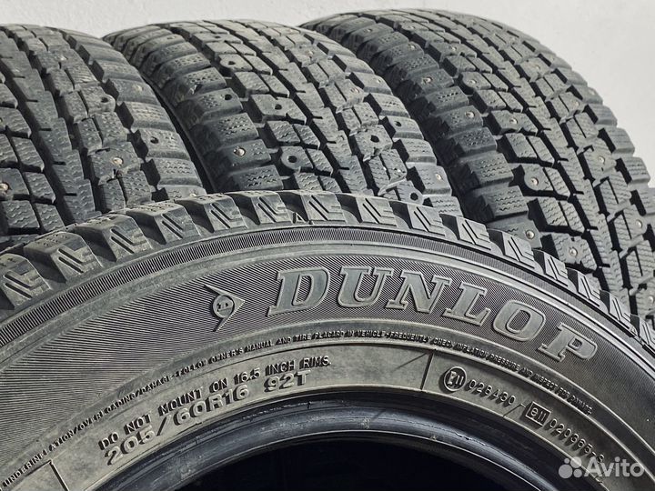 Dunlop SP Winter Ice 01 205/60 R16 92T