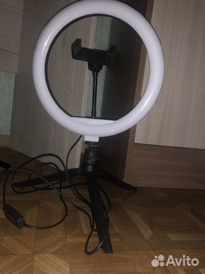 Кольцевая лампа