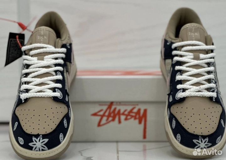 Кроссовки nike sb dunk low x travis scott