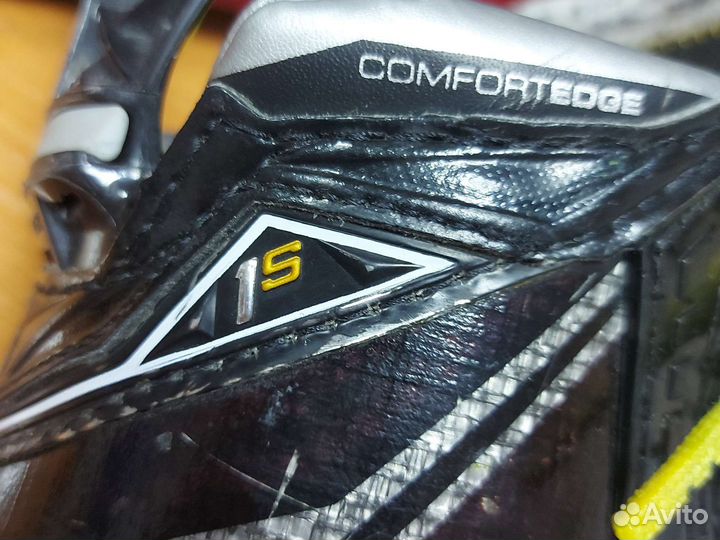 Хоккейные коньки bauer