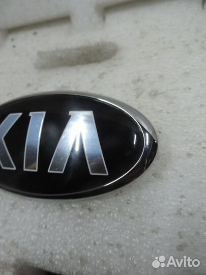 Эмблема решётки радиатора Kia Sportage 2016