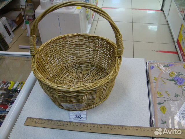 Корзина плетеная