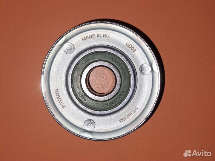 Ролик натяжной поликлинового ремня без натяжного