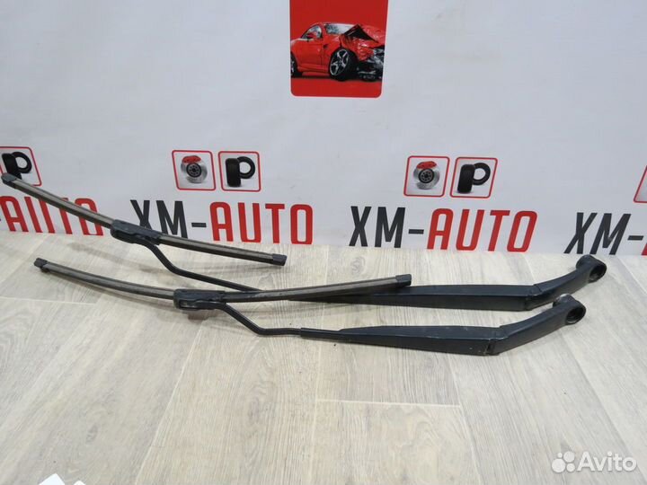 Поводок дворника Hyundai Solaris