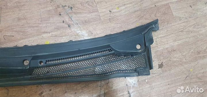 Решетка стеклоочистителей Opel Vectra C 2002-2008