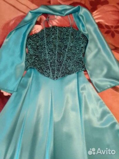 Вечернее платье в пол 42 44