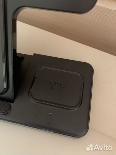 Беспроводная зарядка для iPhone 3в1