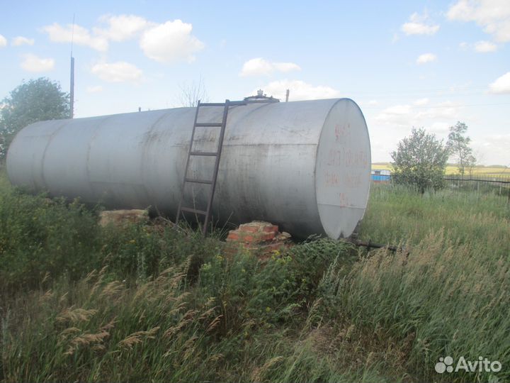 Продам цистерны (нефтепродукты)