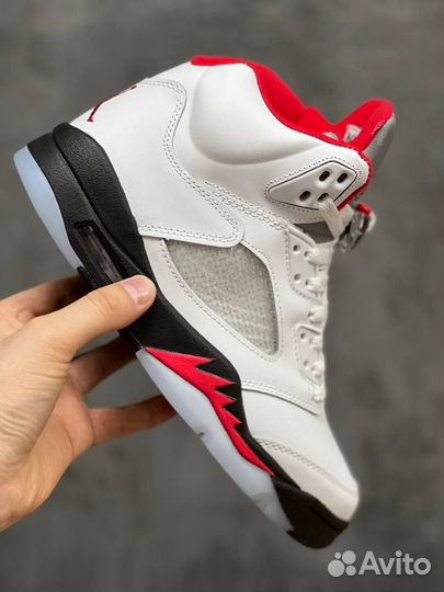 Кроссовки Air Jordan 5 Retro