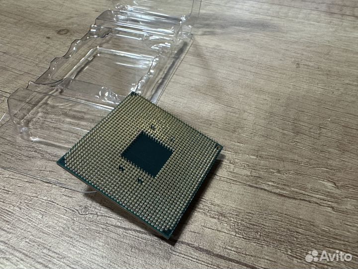 Процессор AMD ryzen 5600 AM4 6/12 4.4ghz
