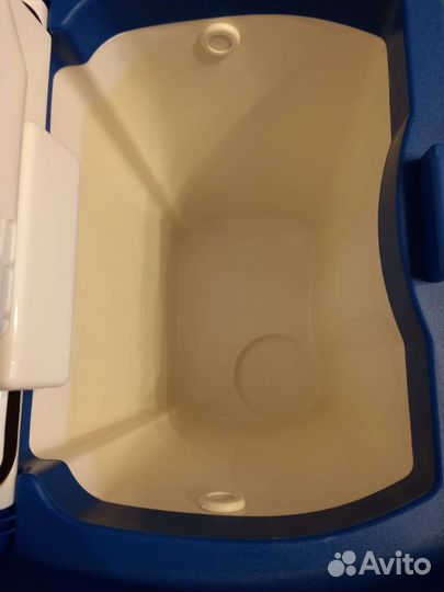 Холодильник для автомобиля