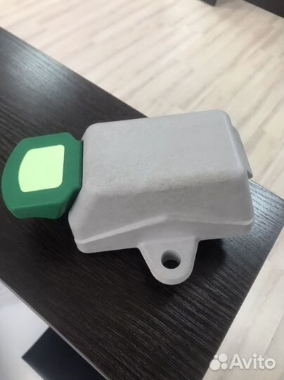 Ручка двери холодильной камеры