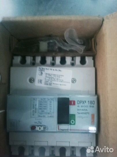 Автоматический выключатель на 160 ампер