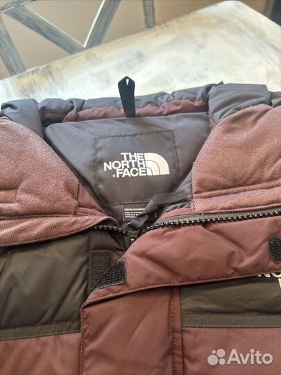 Пуховик The North Face Nuptse Parka