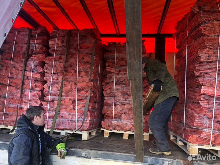 Дрова колотые в сетках