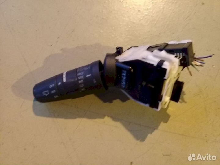 Переключатель подрулевой (дворников) 25260CT00A Ni